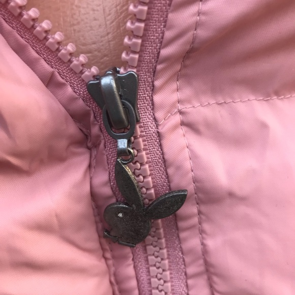Pink playboy snow bunny puffer vest mauve jacket hoodie coat sexy vintage y2k - Picture 5 of 8